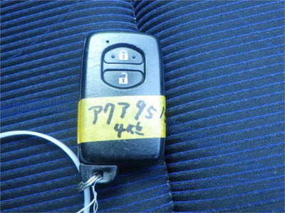 Toyota Prius C Hybrid 2015