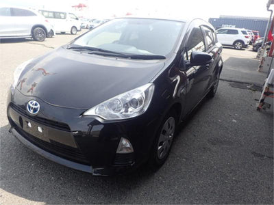 Toyota Prius C Hybrid 2013  - S Grade