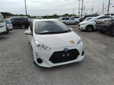 Toyota Prius C Hybrid 2017 (S Grade)