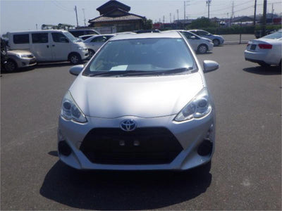 Toyota Prius C Hybrid 2015