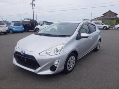 Toyota Prius C Hybrid 2017-S Grade
