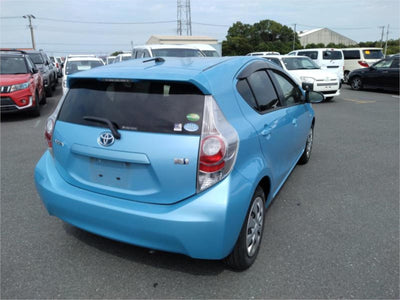 Toyota Prius C Hybrid 2014