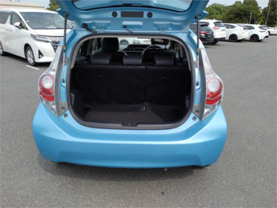 Toyota Prius C Hybrid 2014