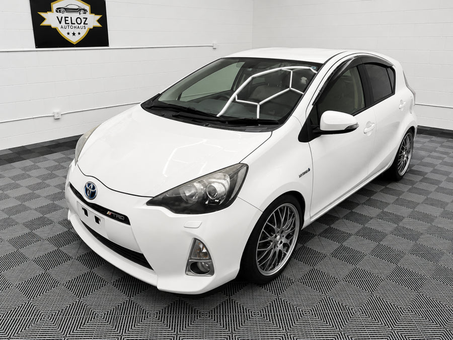 Toyota Prius-C 2012 Hybrid