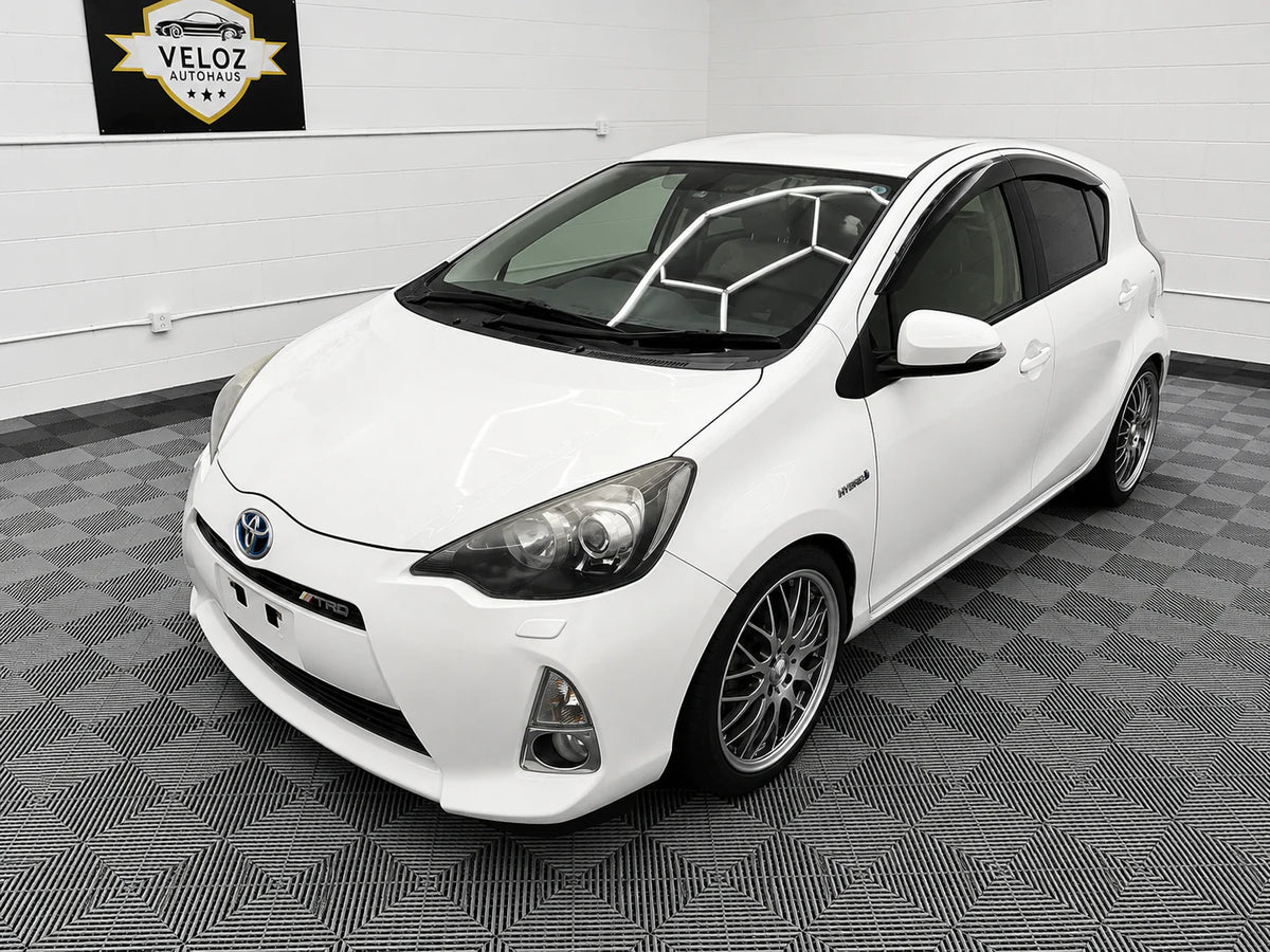 Toyota Prius 2012 Hybrid- S Grade