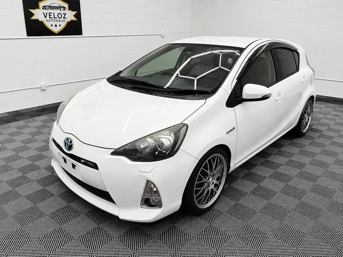 Toyota Prius 2012 Hybrid- S Grade