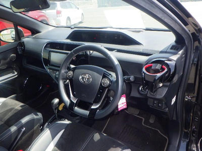 Toyota Prius C GR Sport Hybrid 2018