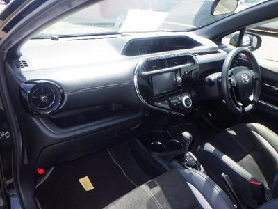 Toyota Prius C GR Sport Hybrid 2018
