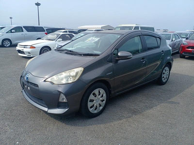Toyota Prius C Hybrid 2013