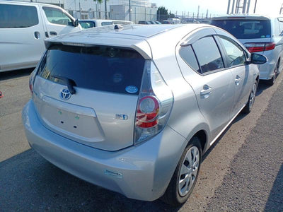 Toyota Prius-C 2013 Hybrid