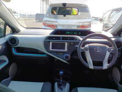 Toyota Prius-C 2013 Hybrid