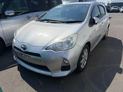 Toyota Prius C Hybrid 2013