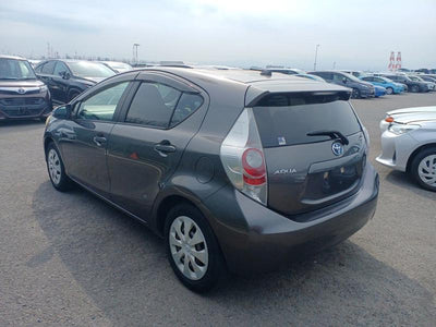 Toyota Prius C Hybrid 2013