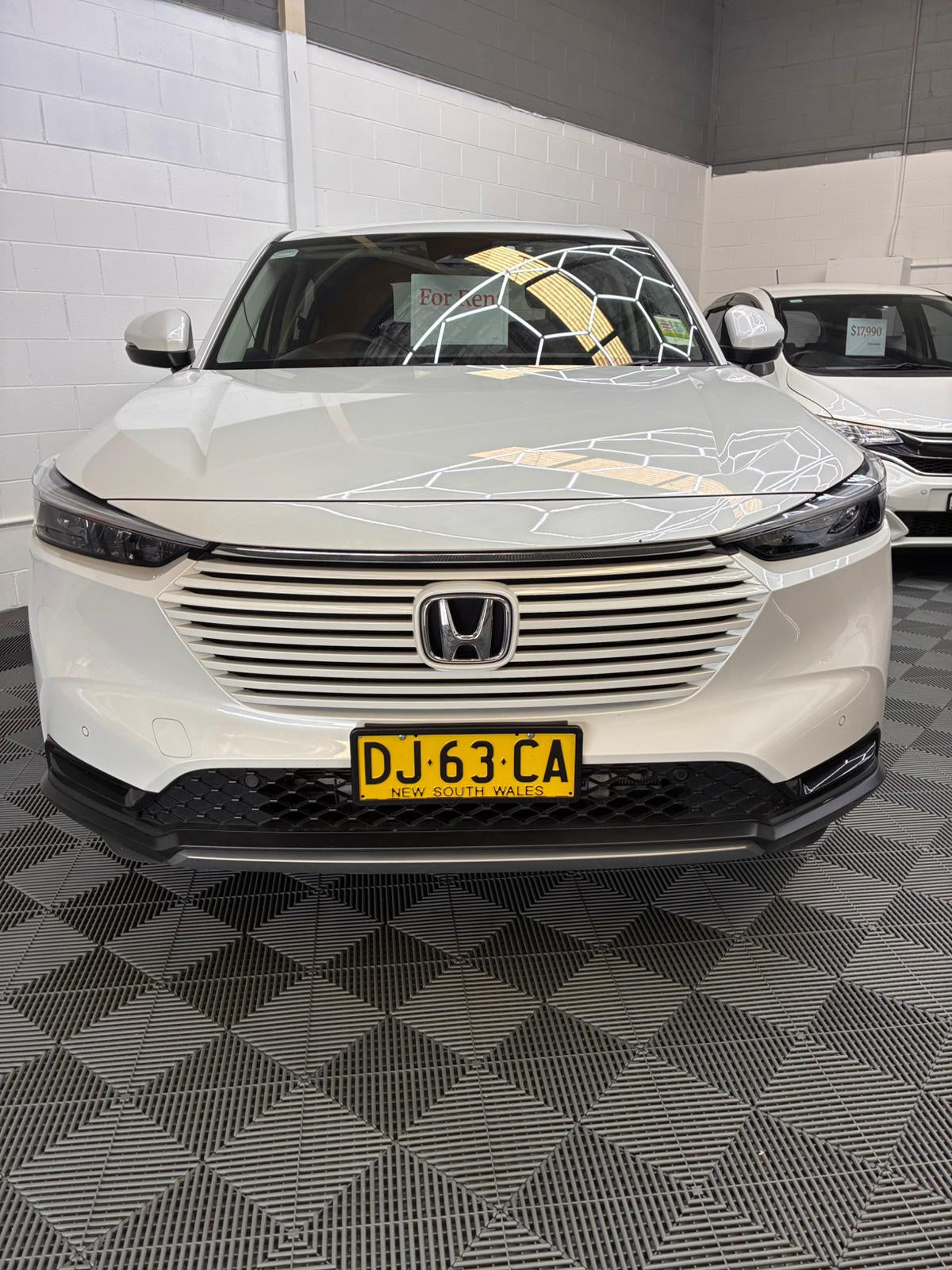 Veloz Autohaus showroom